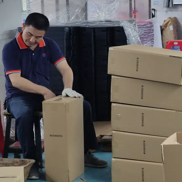 Packing components